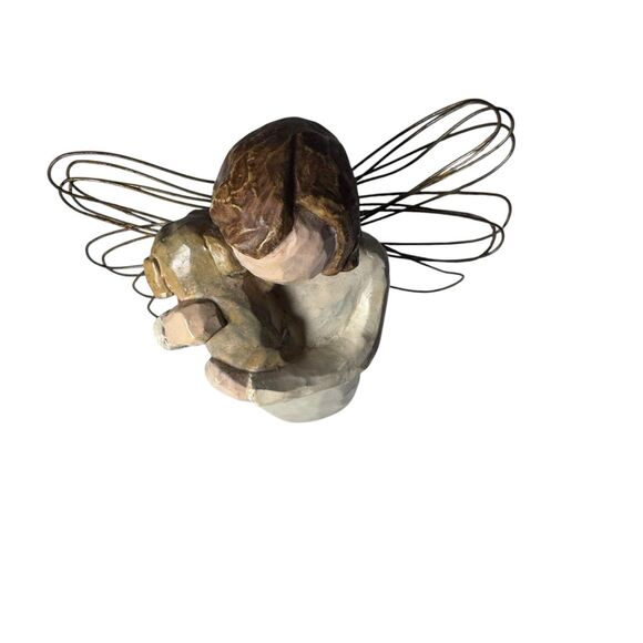 Willow Tree Angel of Friendship (26011) Angel Holding Puppy - Picture 10 of 16